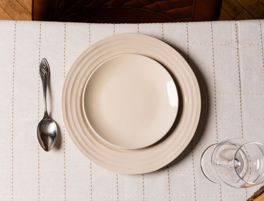 STITCHES-TABLE CLOTH