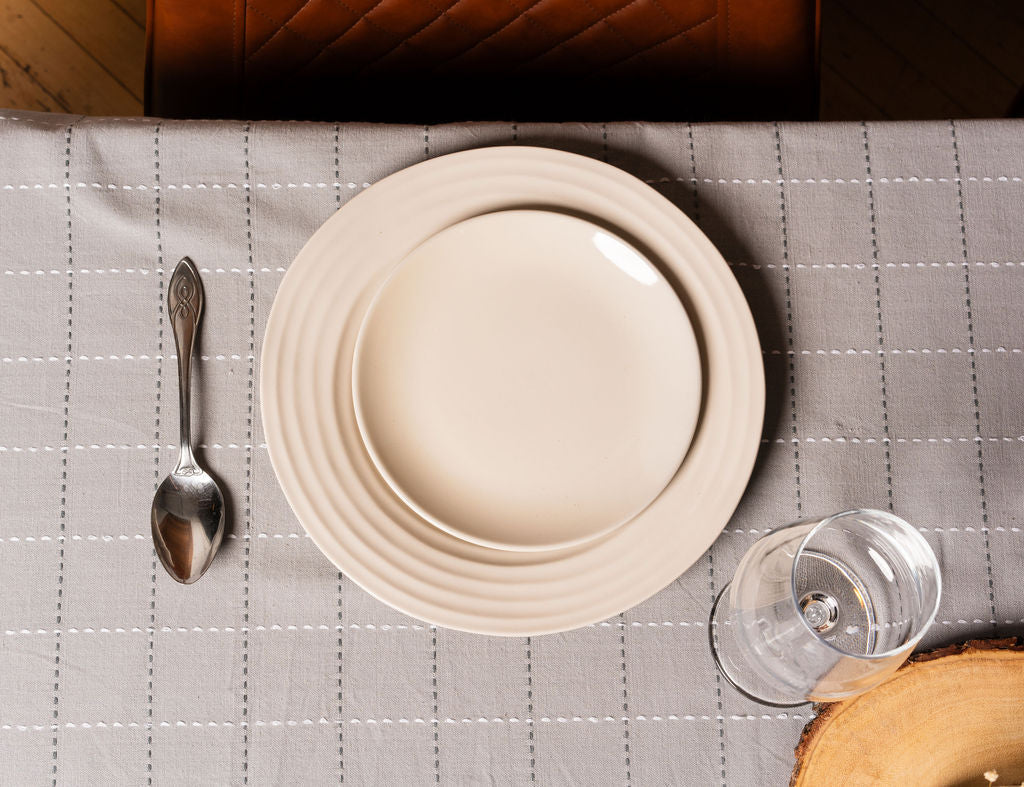 STITCHES-TABLE CLOTH