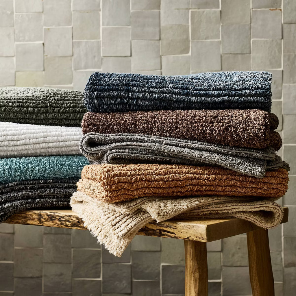 24"x40" Organic Melange Reversible Bath Rug Dark Mineral Blue - Casaluna