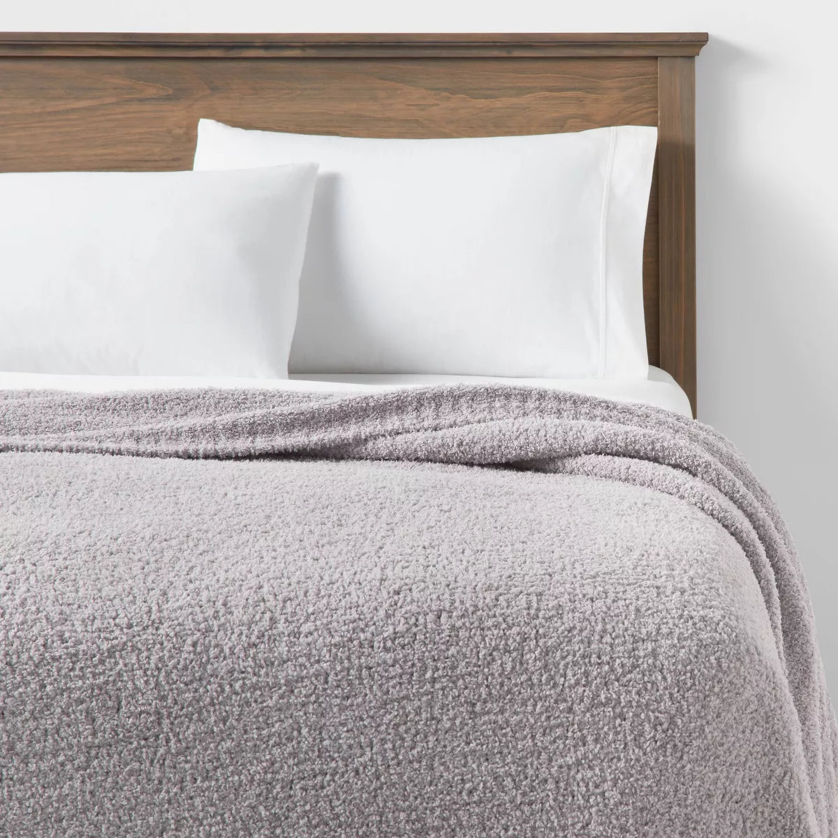 Full/Queen Cozy Chenille Bed Blanket - Threshold