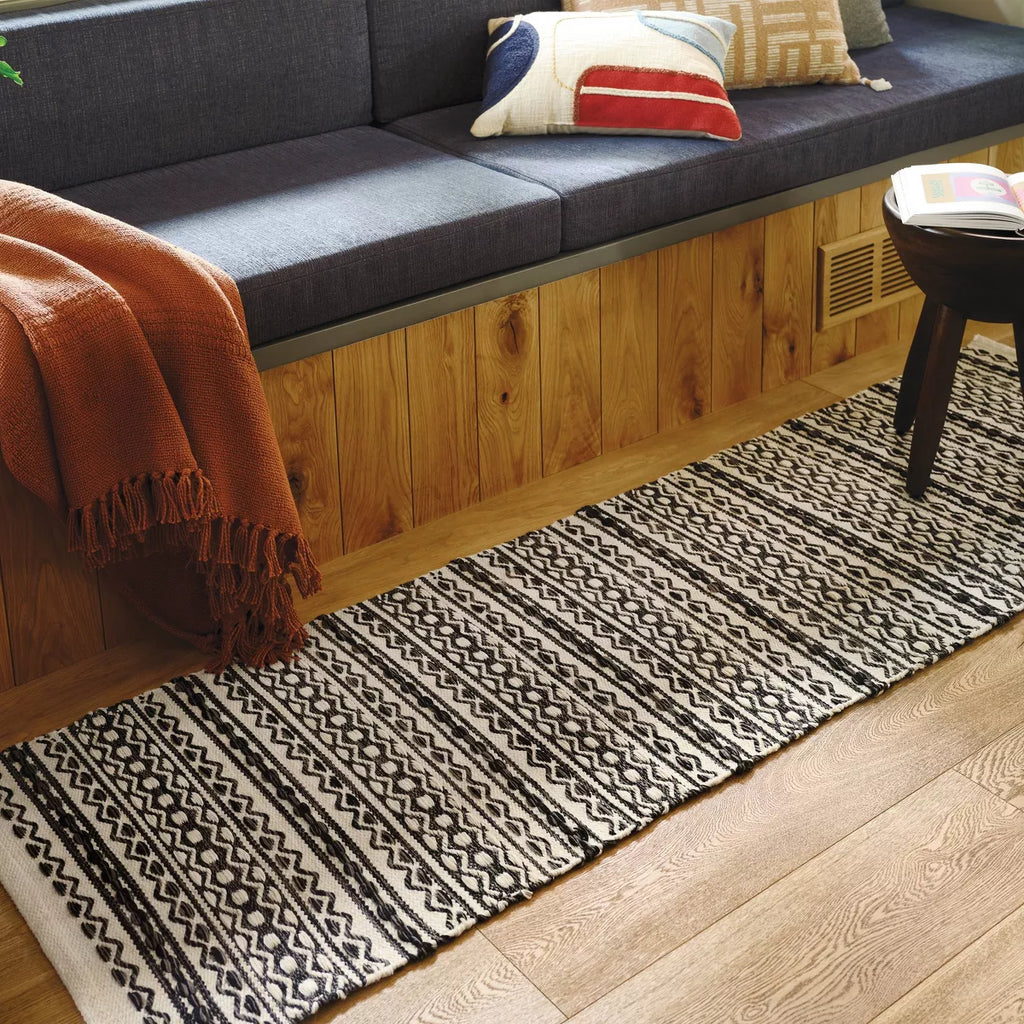 2" x 7" Washable Norwalk Stripe Rug - Threshold