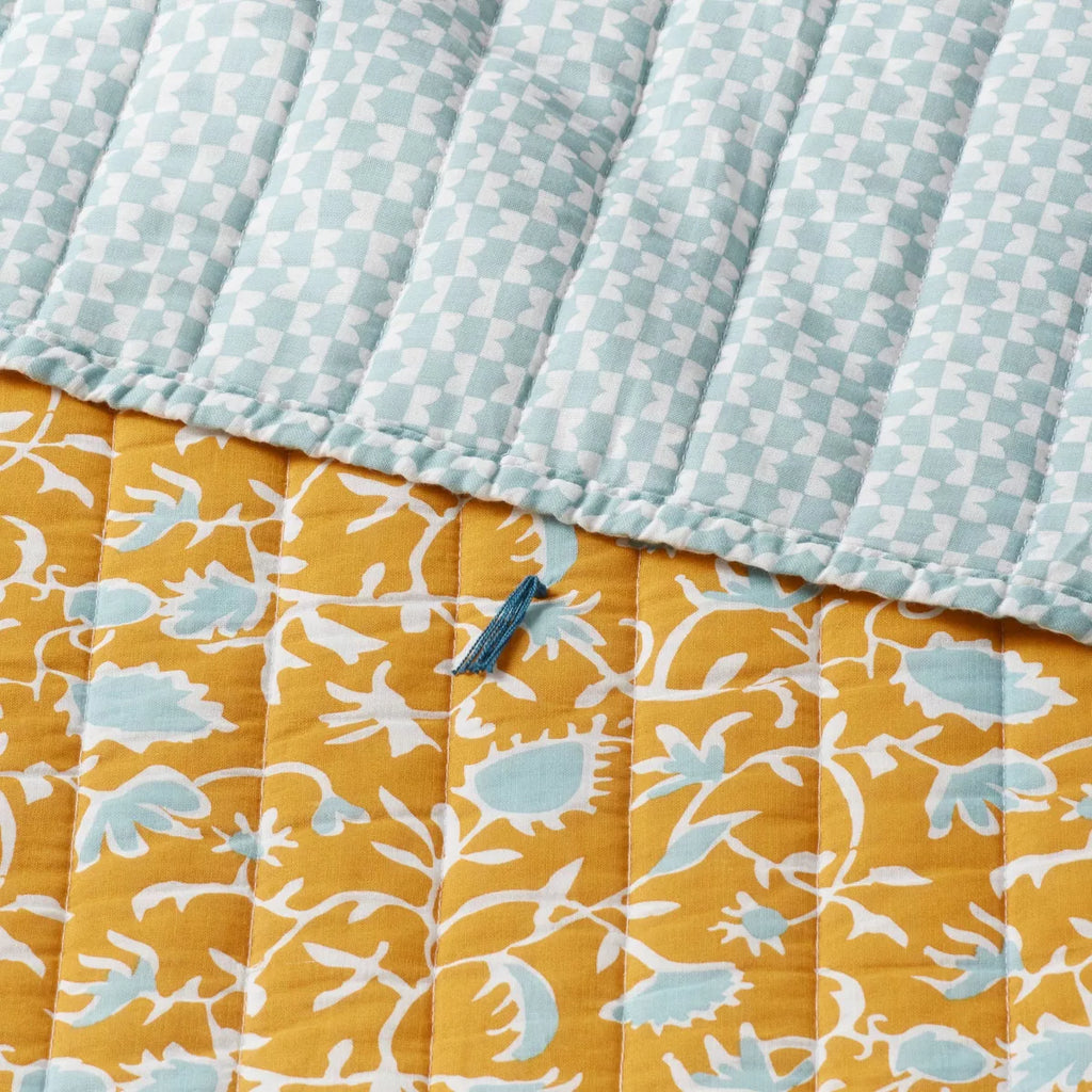 King Earthy Vines Quilt