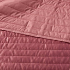 Twin/TwinXL Satin Quilt - Room Essentials