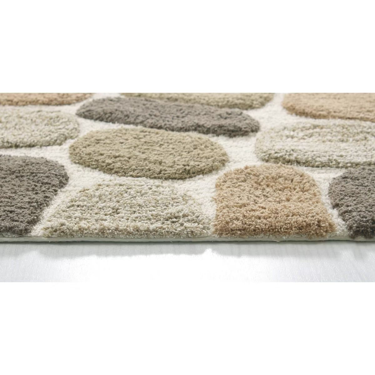 Chesapeake Pebbles Plush Bath Camel Bath Runner