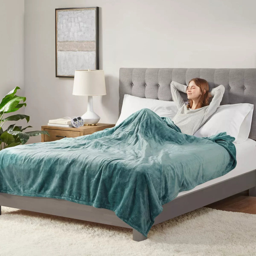 Serta Ultra-Plush Electric Teal Throw