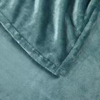Serta Ultra-Plush Electric Teal Throw