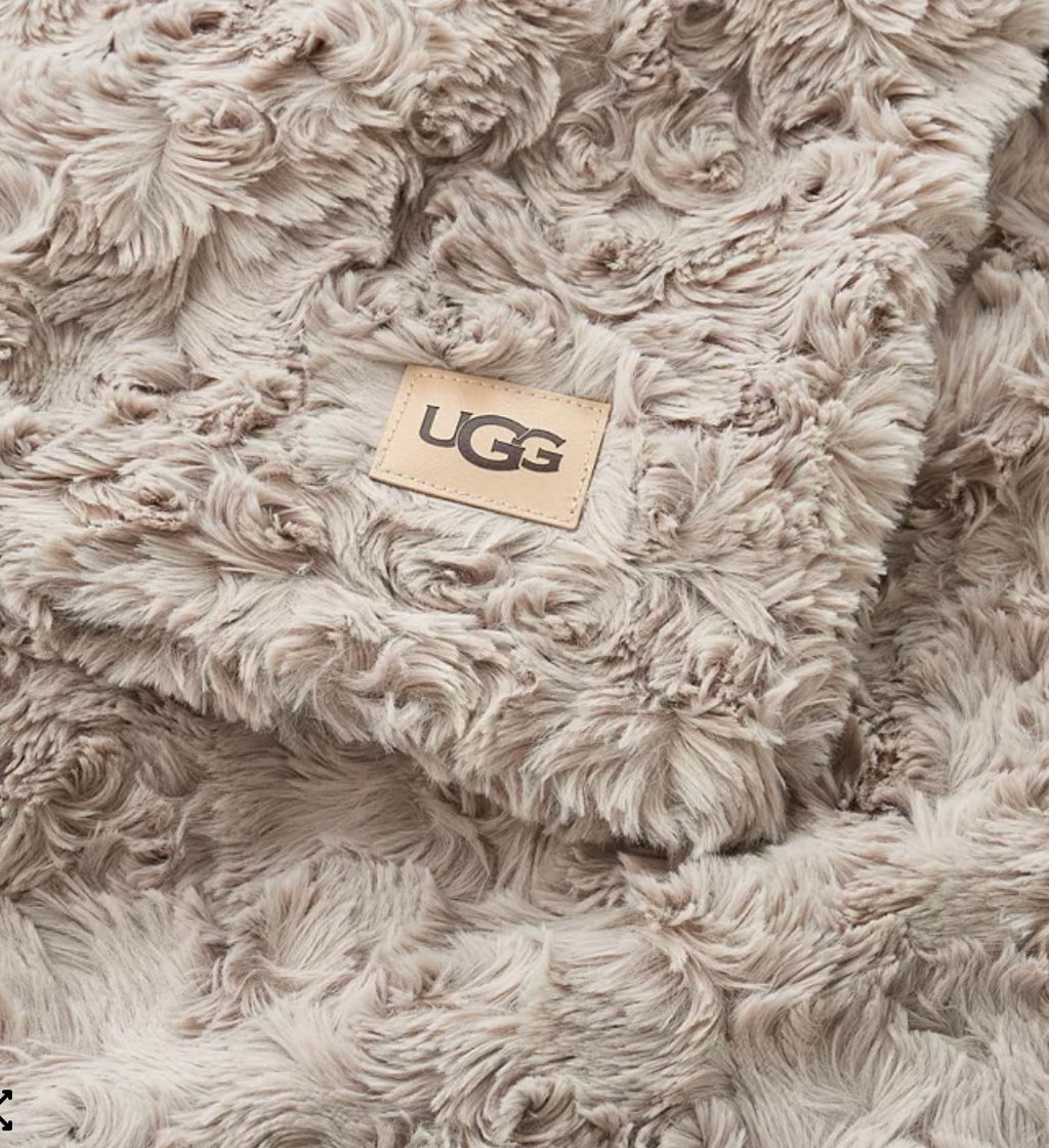 UGG Adalee Faux-Fur Throw, 50 x 7 Oyster 50 x 70