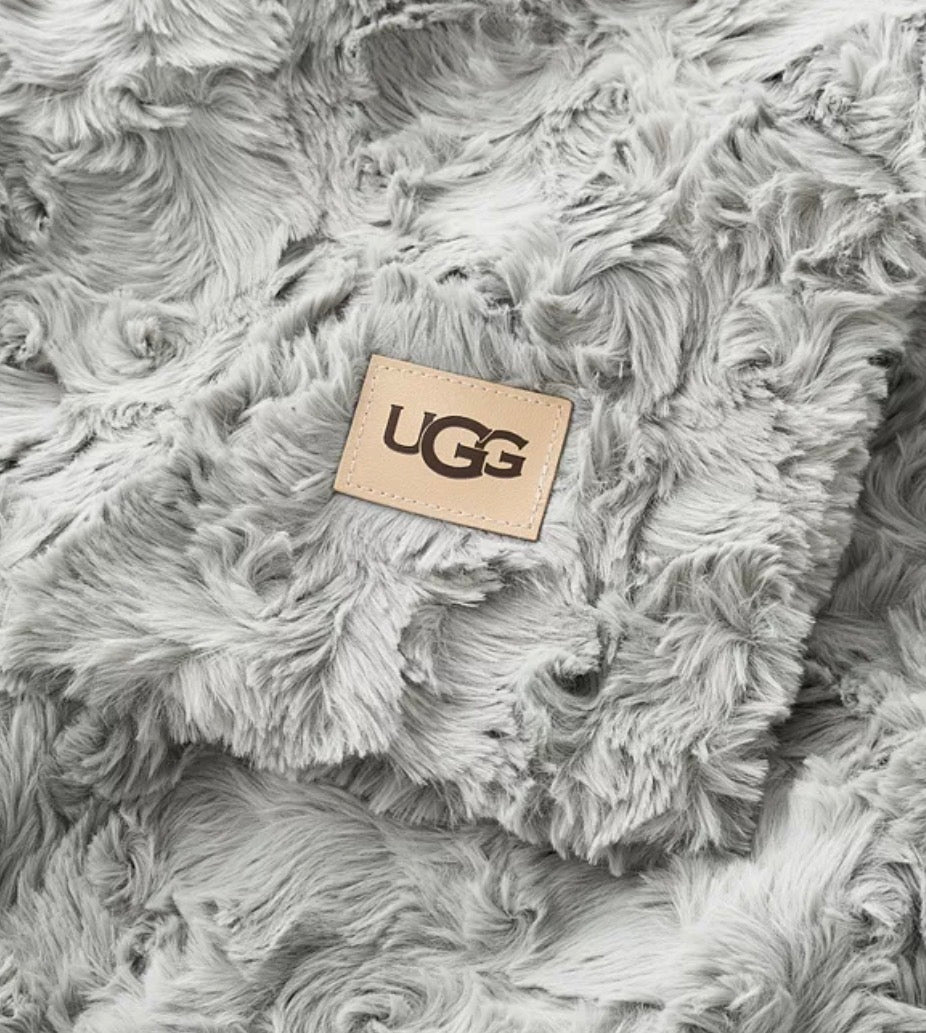 UGG Avery Reversible Lightweight T Seal Gray Throw
