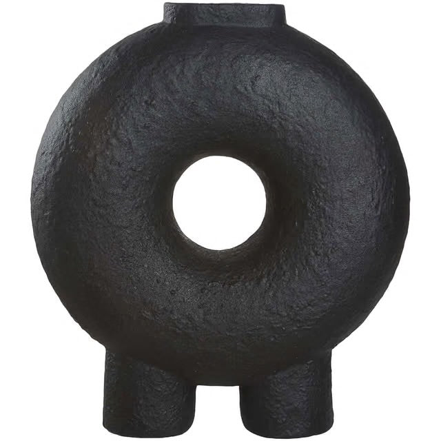 Ezra Vase
