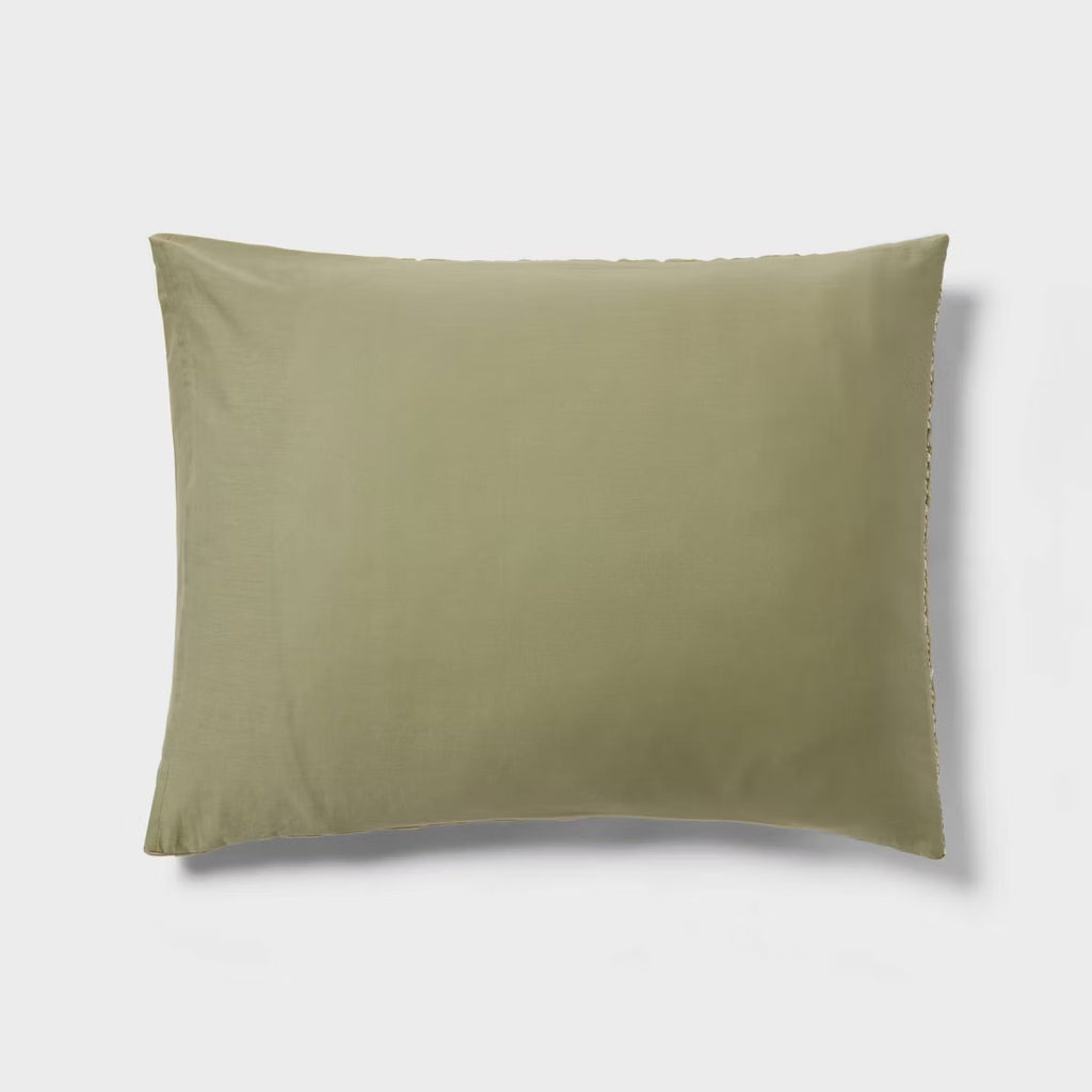 Standard Yarn Dye Crinkle Grid Quilt Sham Moss Green - Threshold