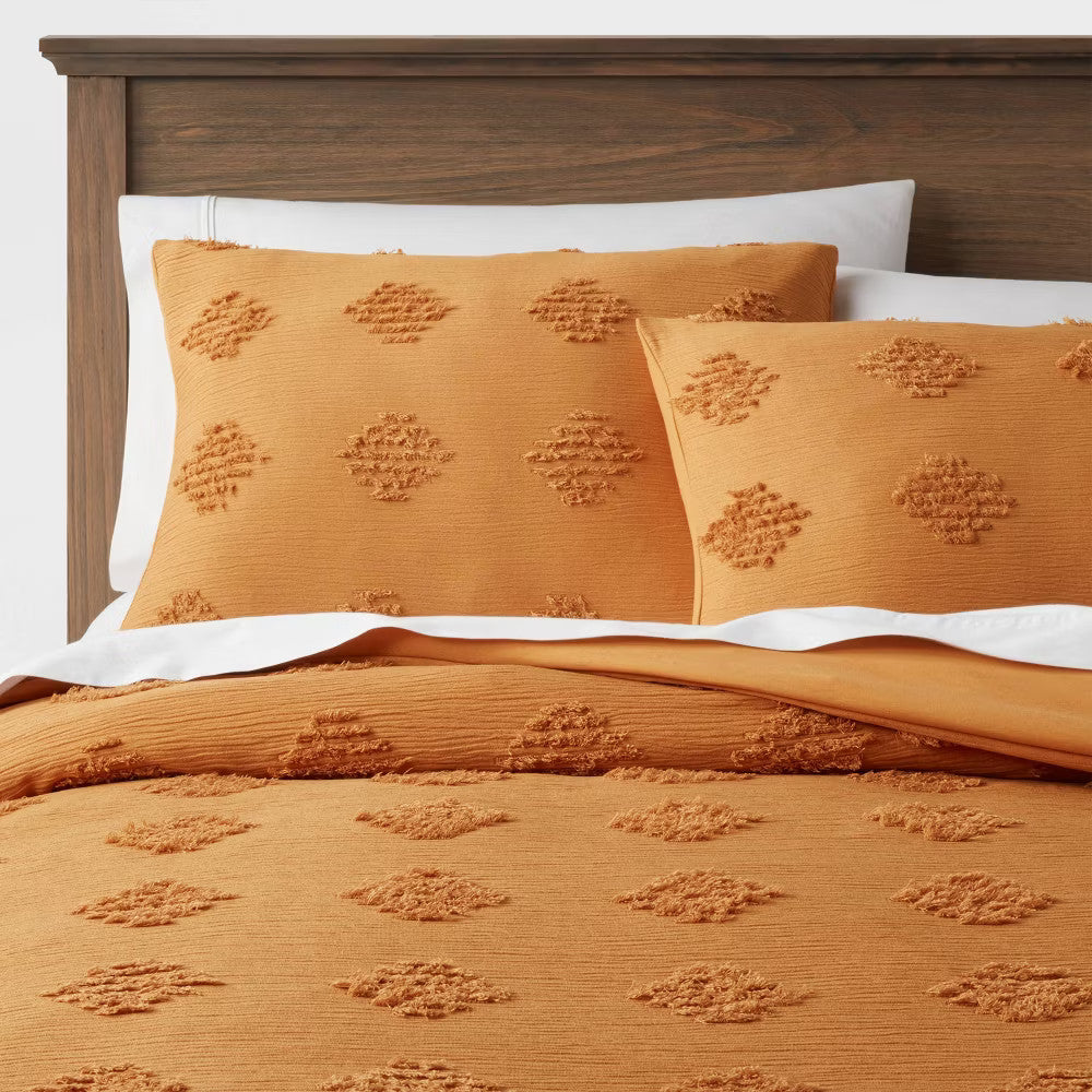 Full/Queen Tufted Diamond Crinkle Duvet Cover and Sham Set Dark Gold
