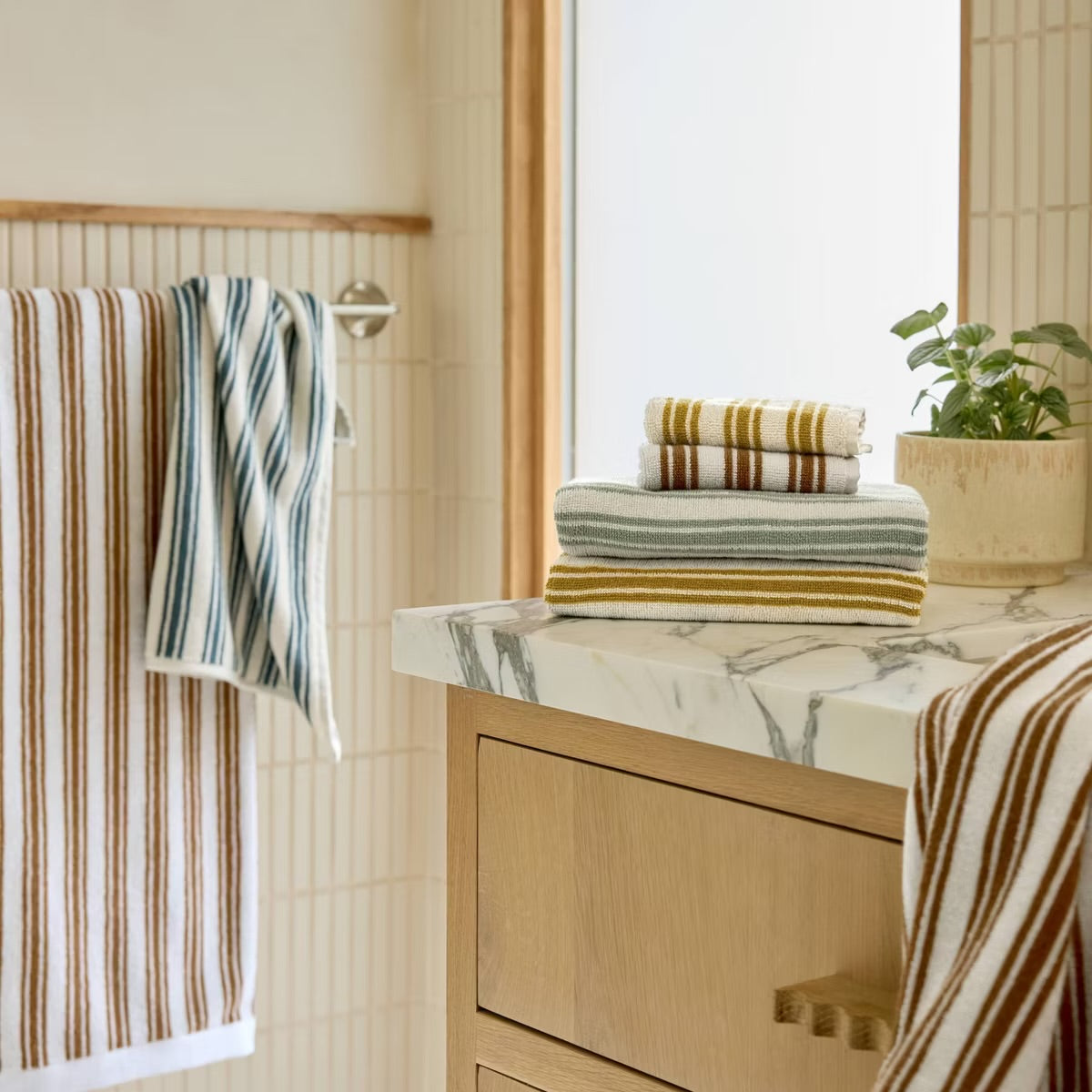 Striped Supersoft Bath Hand Towel Parchment & Absinthe