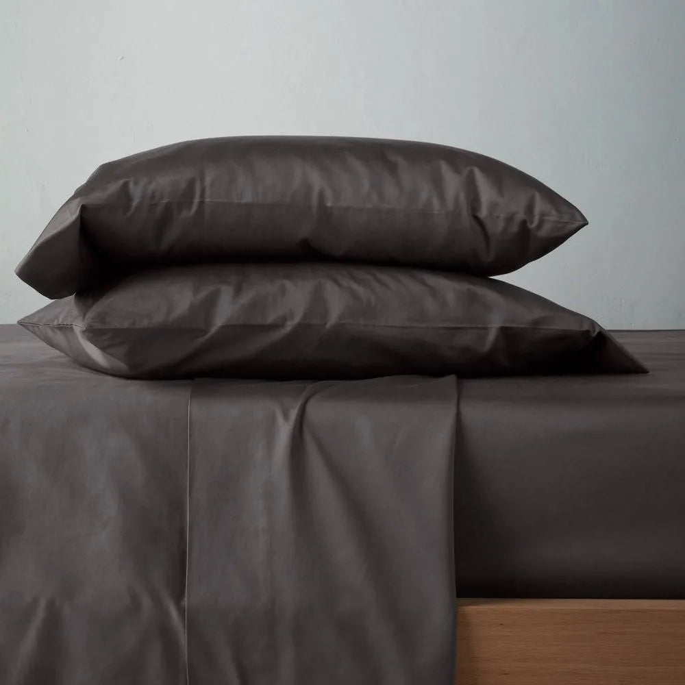 Queen Washed Supima Percale Solid Sheet Set Dark Gray - Casaluna
