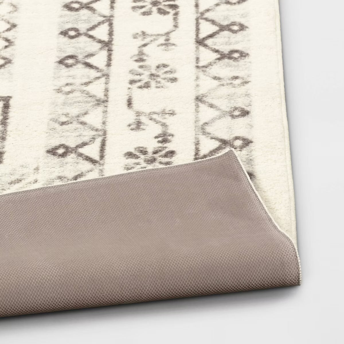 4” x 5’5” Washable Distressed Persian Accent Rug - Threshold