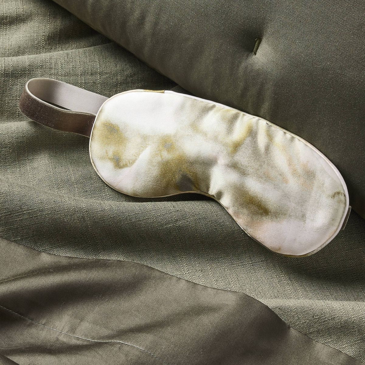 **Silk Eyemask Green Watercolor - Casaluna