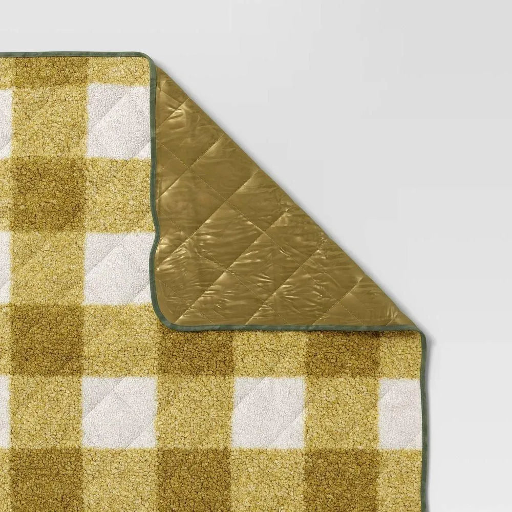 On the Go Collection Quilted Checkered Throw Blanket Green - Room Essentials