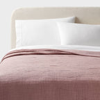 King Double Cloth Quilt Mauve - Threshold