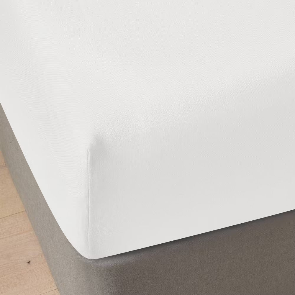 Queen Linen Blend Fitted Sheet White - Casaluna