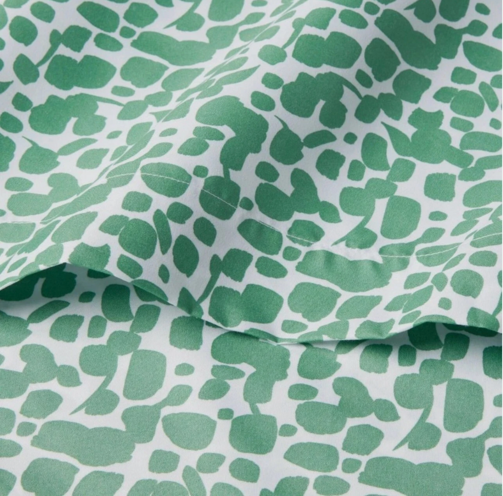 King Printed Microfiber Sheet Set Green Dot - Room Essentials