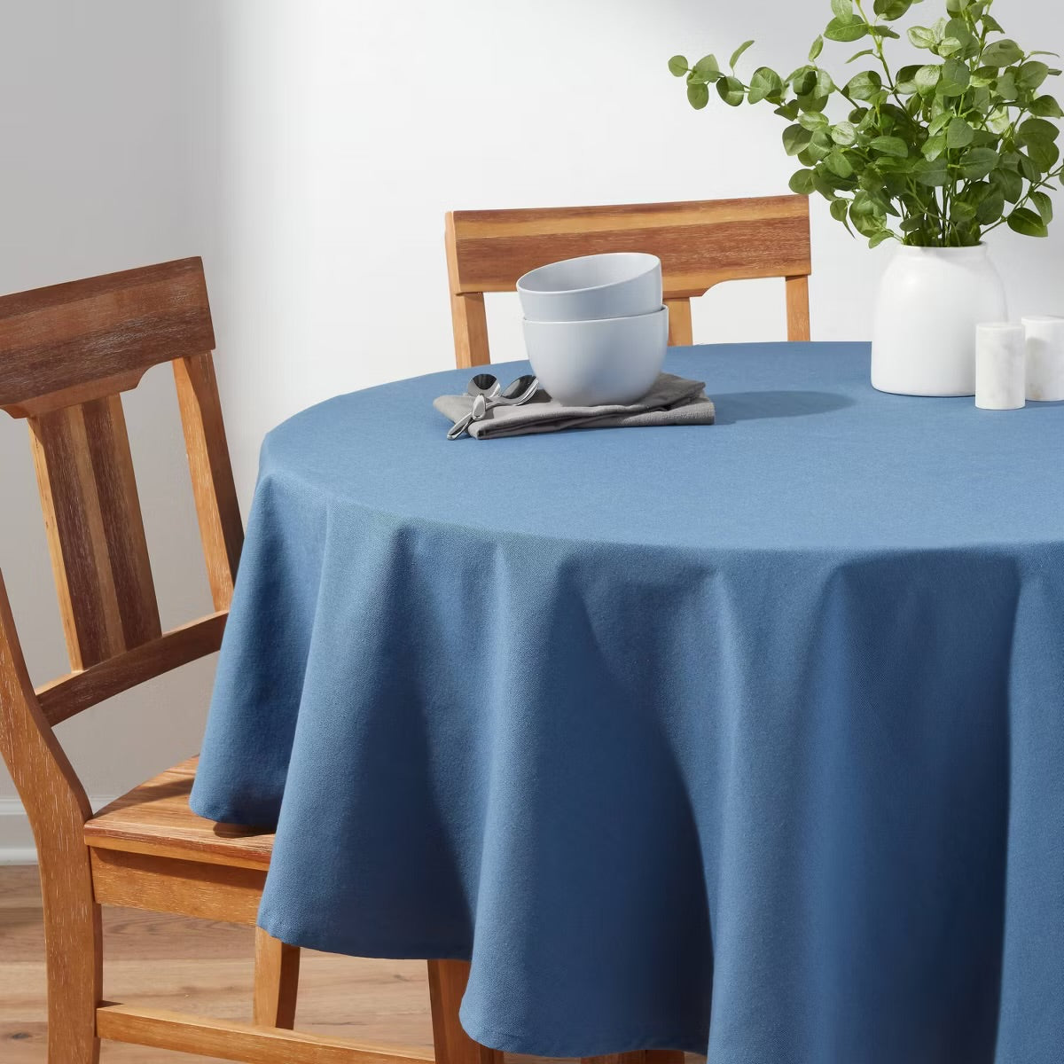 Threshold 70" Blue Cotton Round Tablecloth