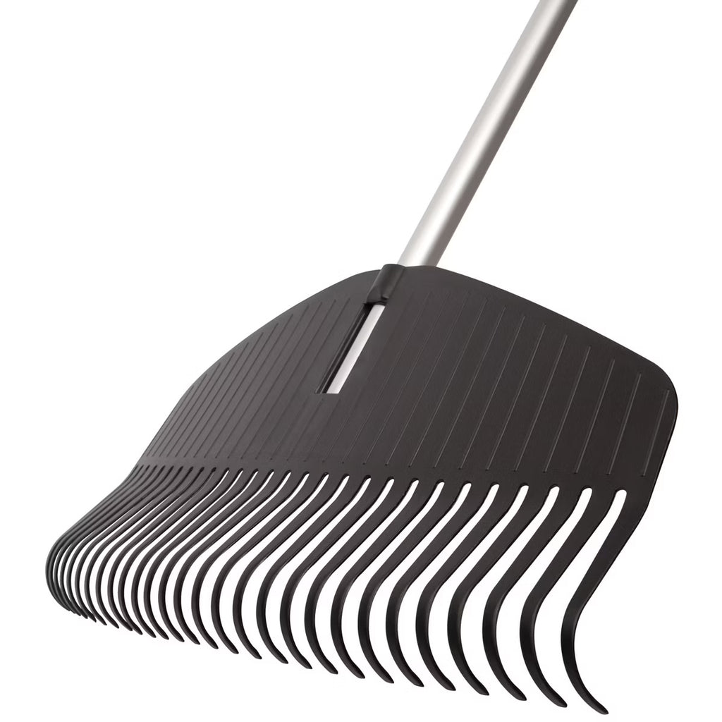 Fiskars 67" Leaf Rake