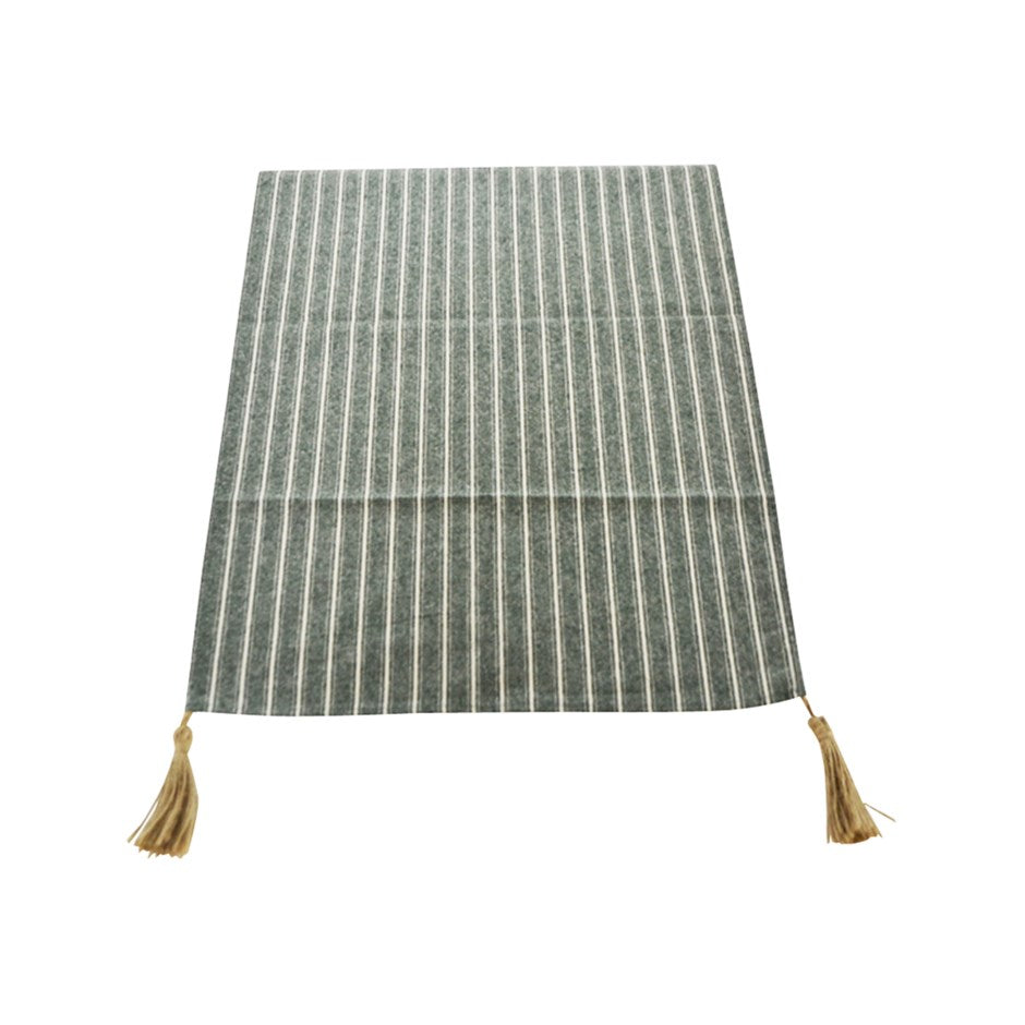 TABLE RUNNER GREEN LINED/TASSELS