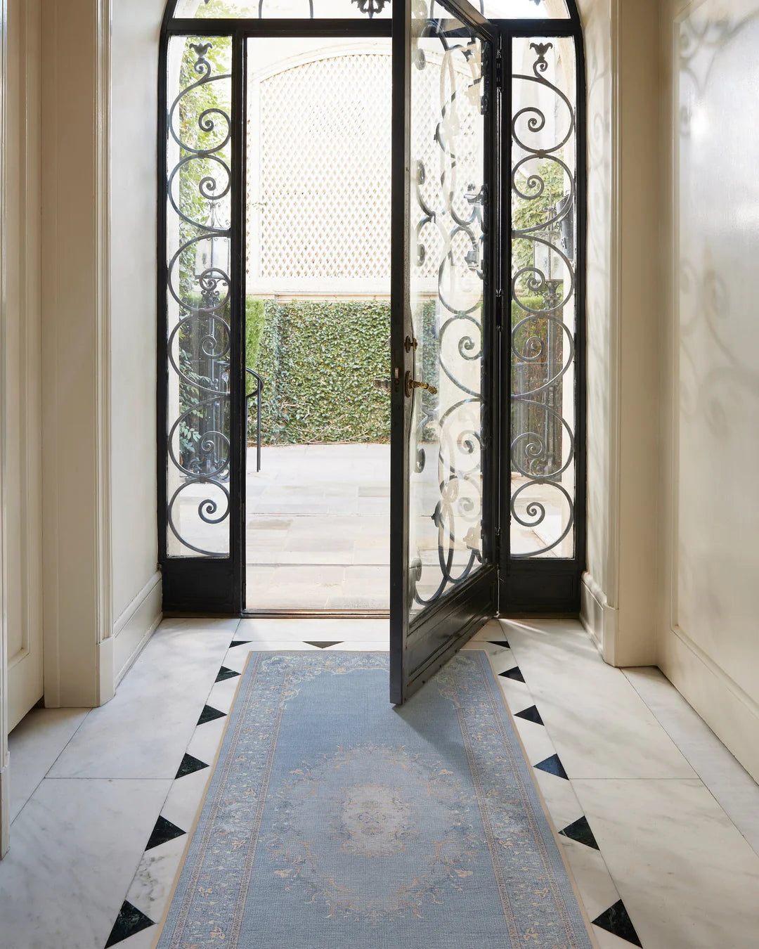 2’5” x 7’ Bridgerton Ruggable Runner