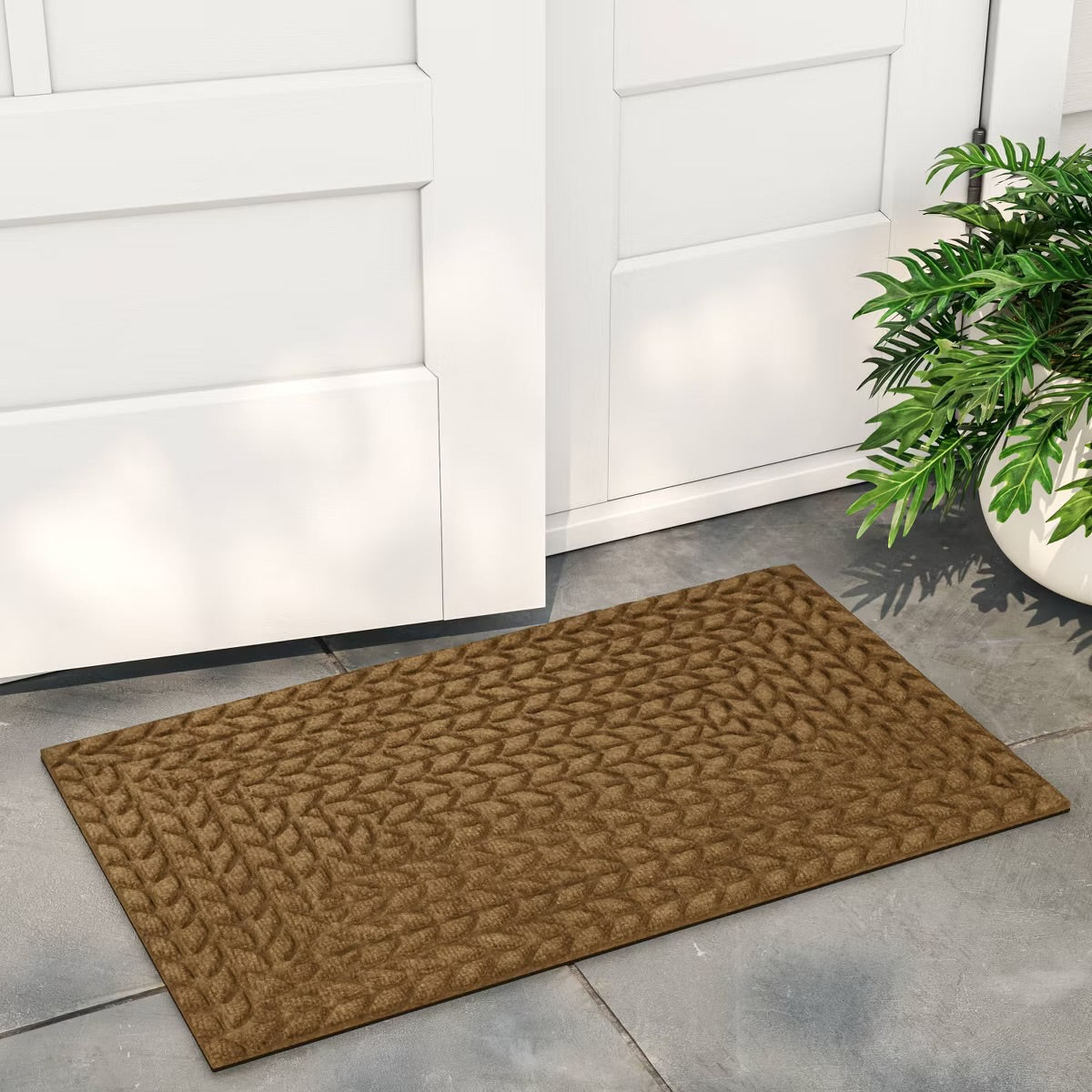 1'6"x2'6" Absorbing Embossed Rope Doormat Beige - Room Essentials