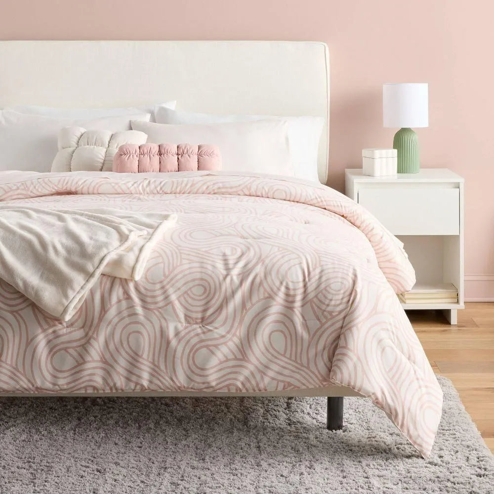 Full/Queen Microfiber Comforter Reversible Pink/Ivory Wave - Room Essentials