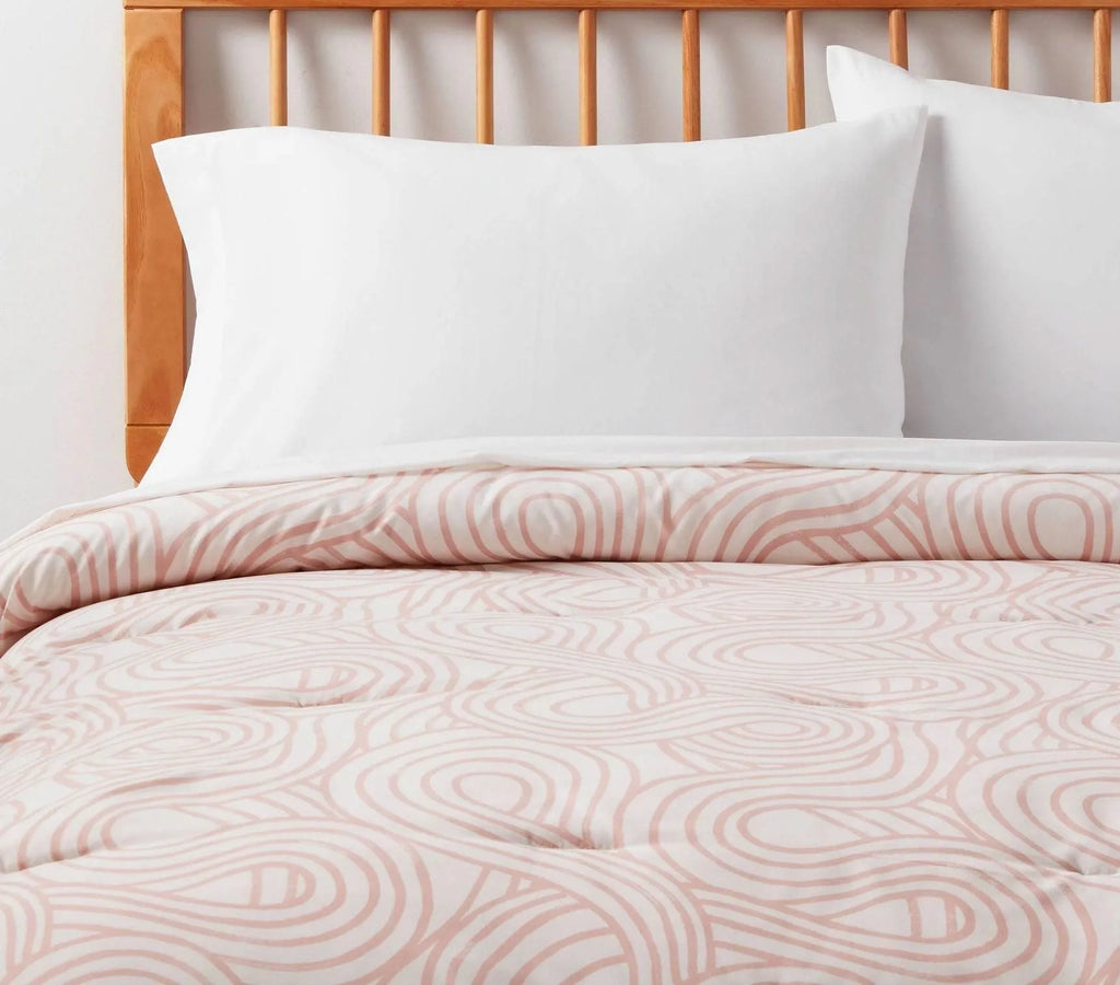 Full/Queen Microfiber Comforter Reversible Pink/Ivory Wave - Room Essentials