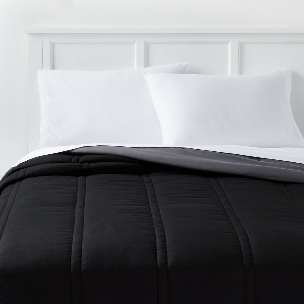 Full/Queen Lofty Microfiber Comforter Black - Room Essentials