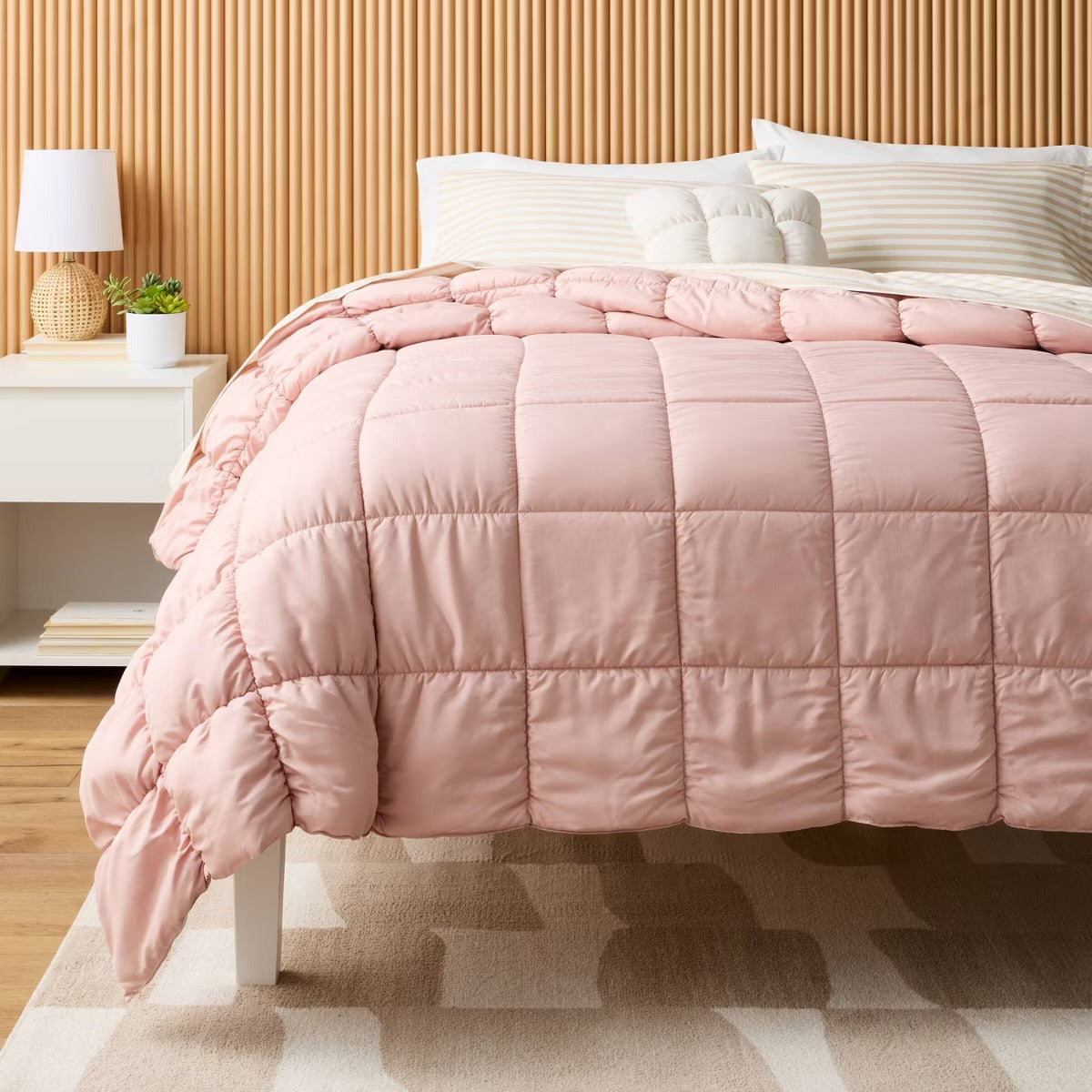 Twin/Twin Extra Long Box Stitch Puffer Comforter Pink - Room Essentials