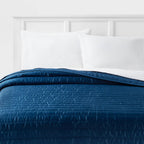 Twin/Twin Extra Long Satin Quilt Dark Blue - Room Essentials