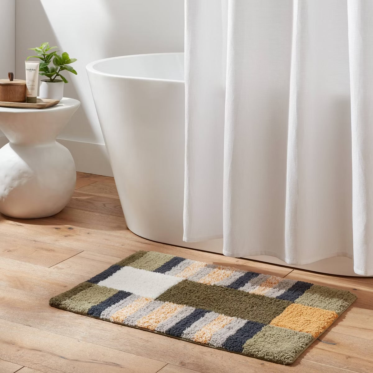20"x30" Modern Colorblock Tufted Bath Rug - Threshold
