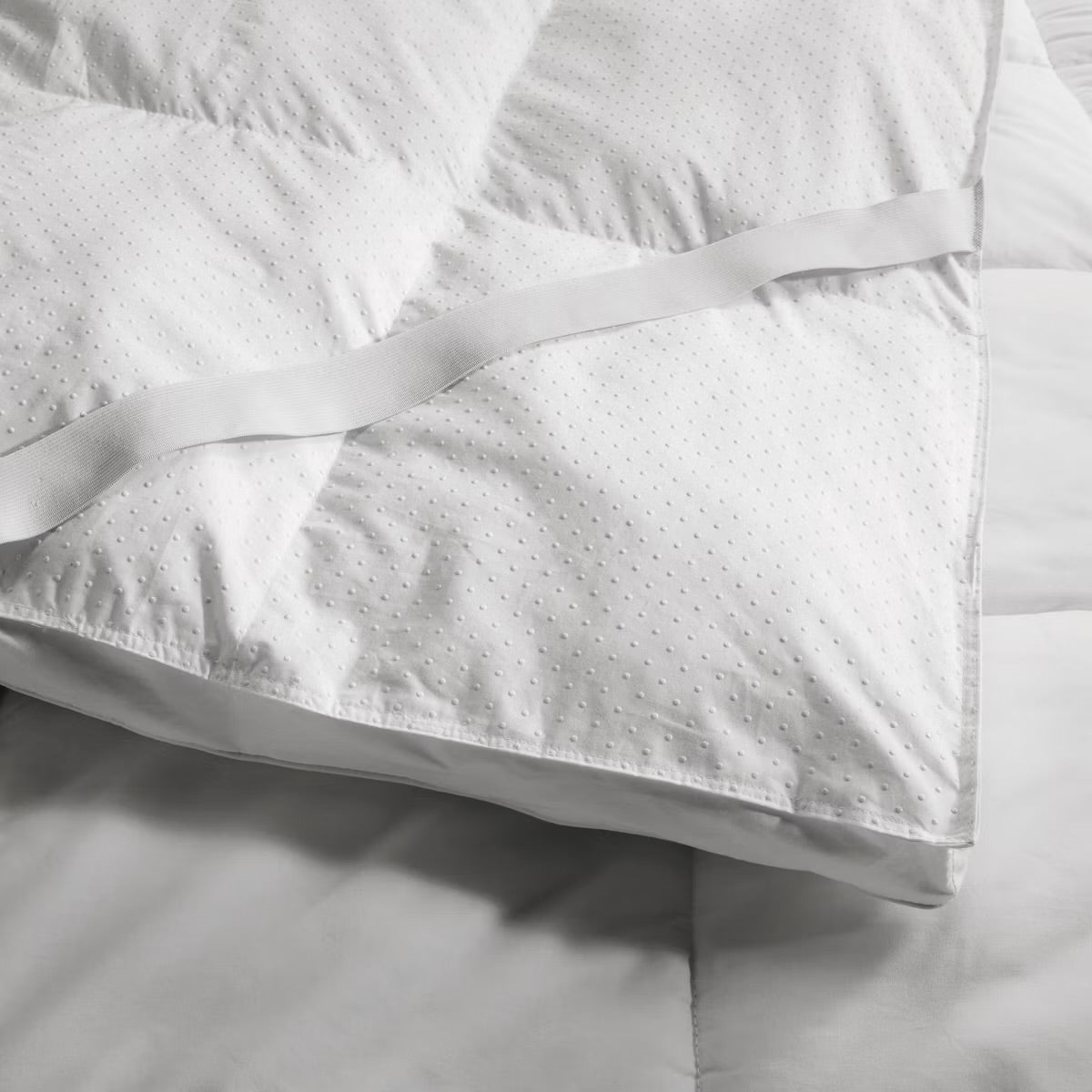 Full Ultra Loft Down Alternative Mattress Topper - Casaluna