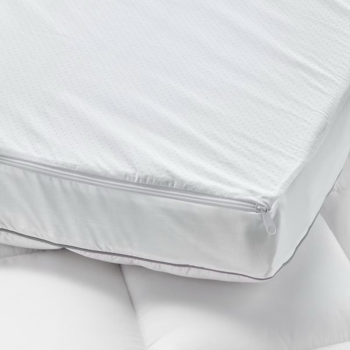 Queen Premium Cooling 4" Dual Layer Memory Foam Mattress Topper - Casaluna