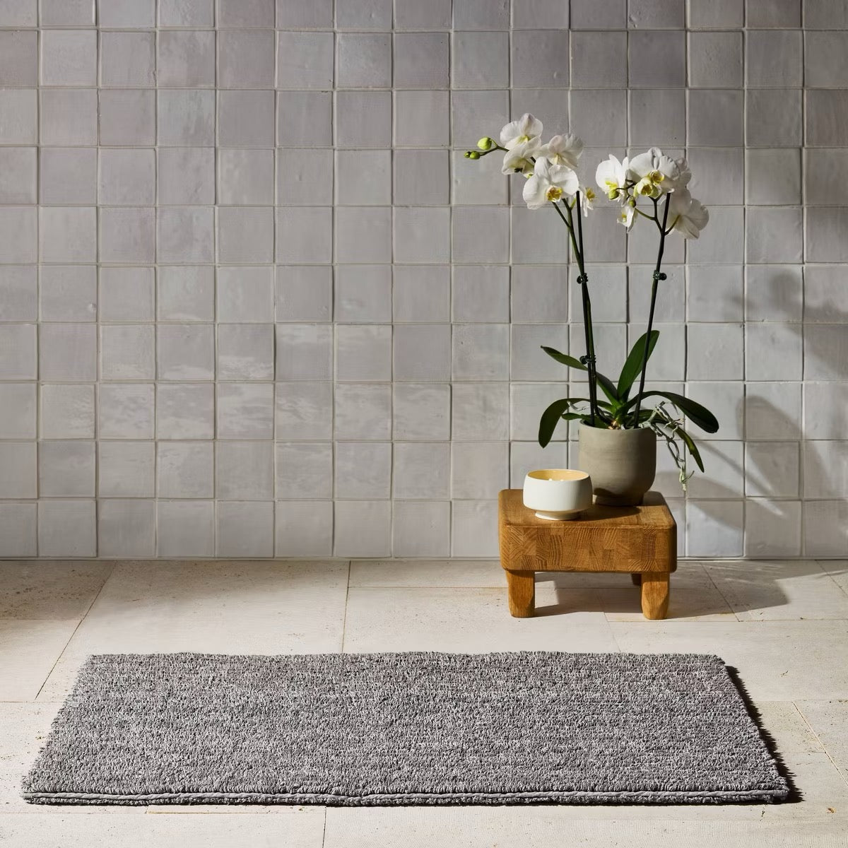 21"x34" Organic Melange Reversible Bath Rug Gray - Casaluna