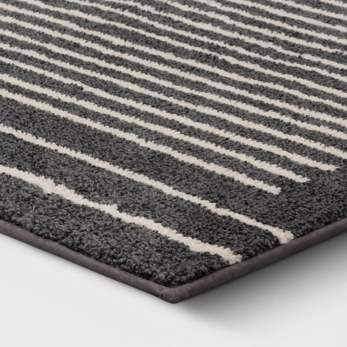 2'6"x4' Washable Washable Knitted Stripe Accent Rug Gray - Threshold