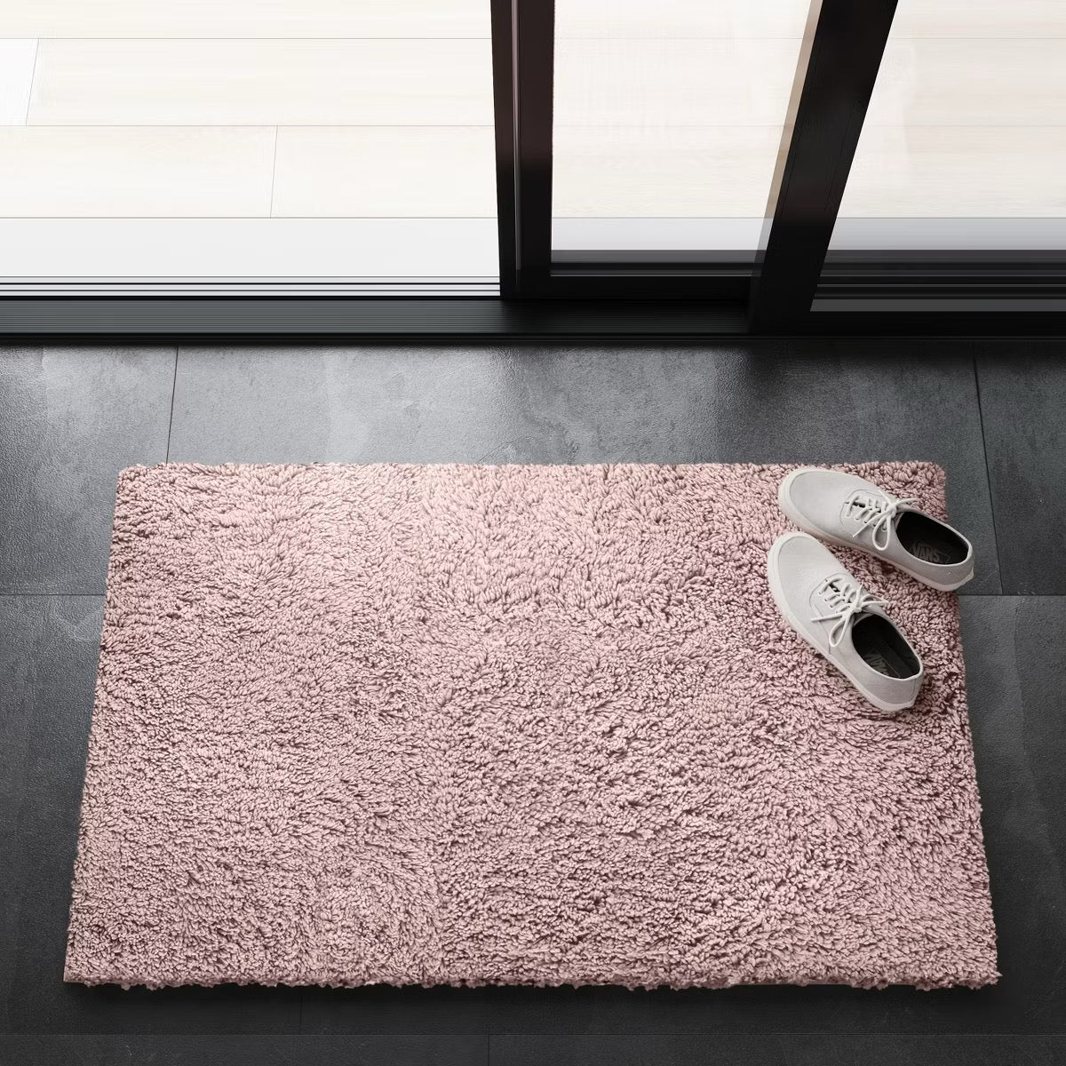 2’6” x 3’10” Plush Shag Rug - Room Essentials