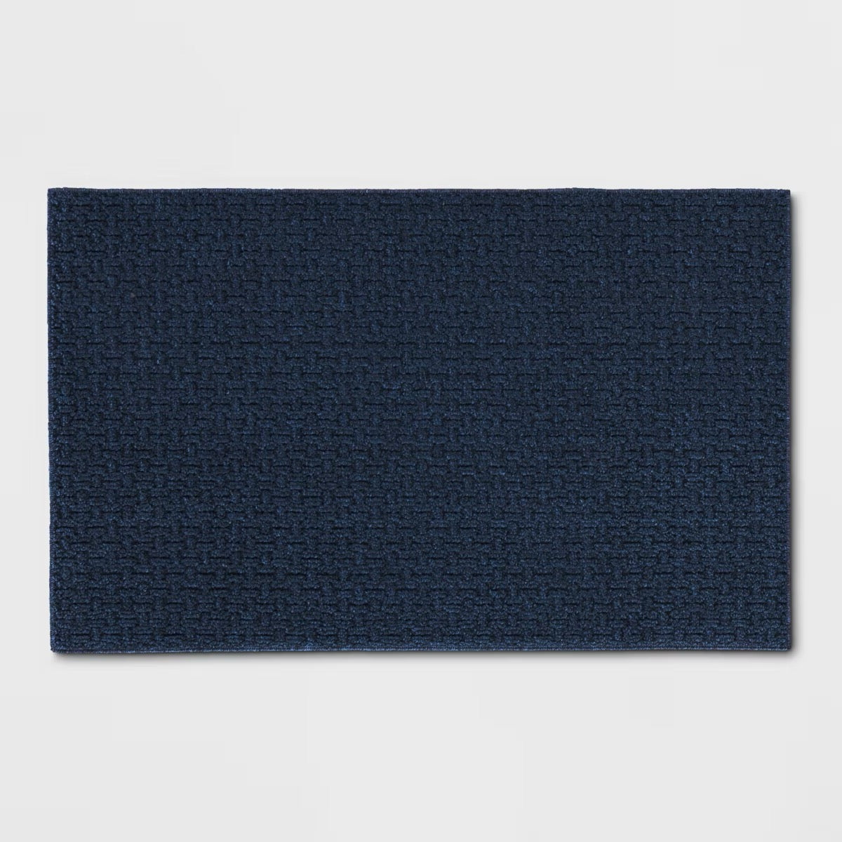 2'6 x 3'10" Washable Solid Machine Tufted Rug - Threshold