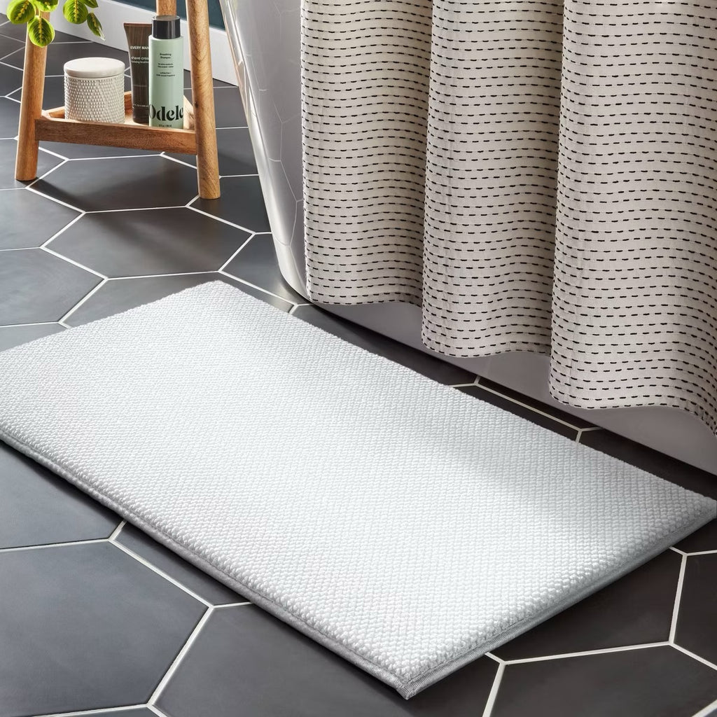 20"x34" Performance Plus Cotton Memory Foam Bath Rug White - Threshold
