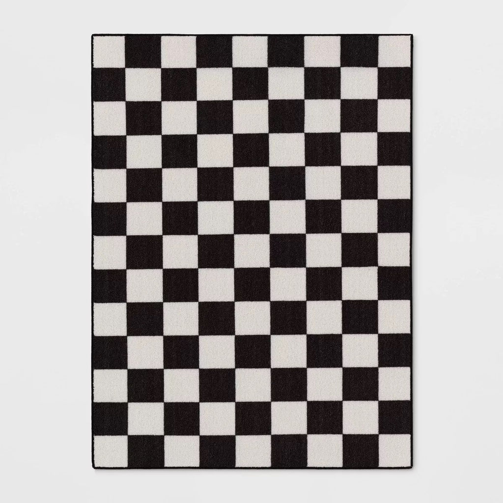 4'x5'5" Washable Small Checker Accent Rug Charcoal and Ivory - Room Essentials