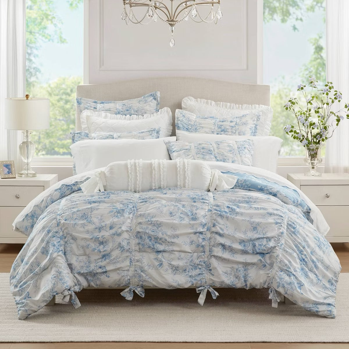 Twin/Twin Extra Long Armoire Collection  Toile Floral Comforter Blue
