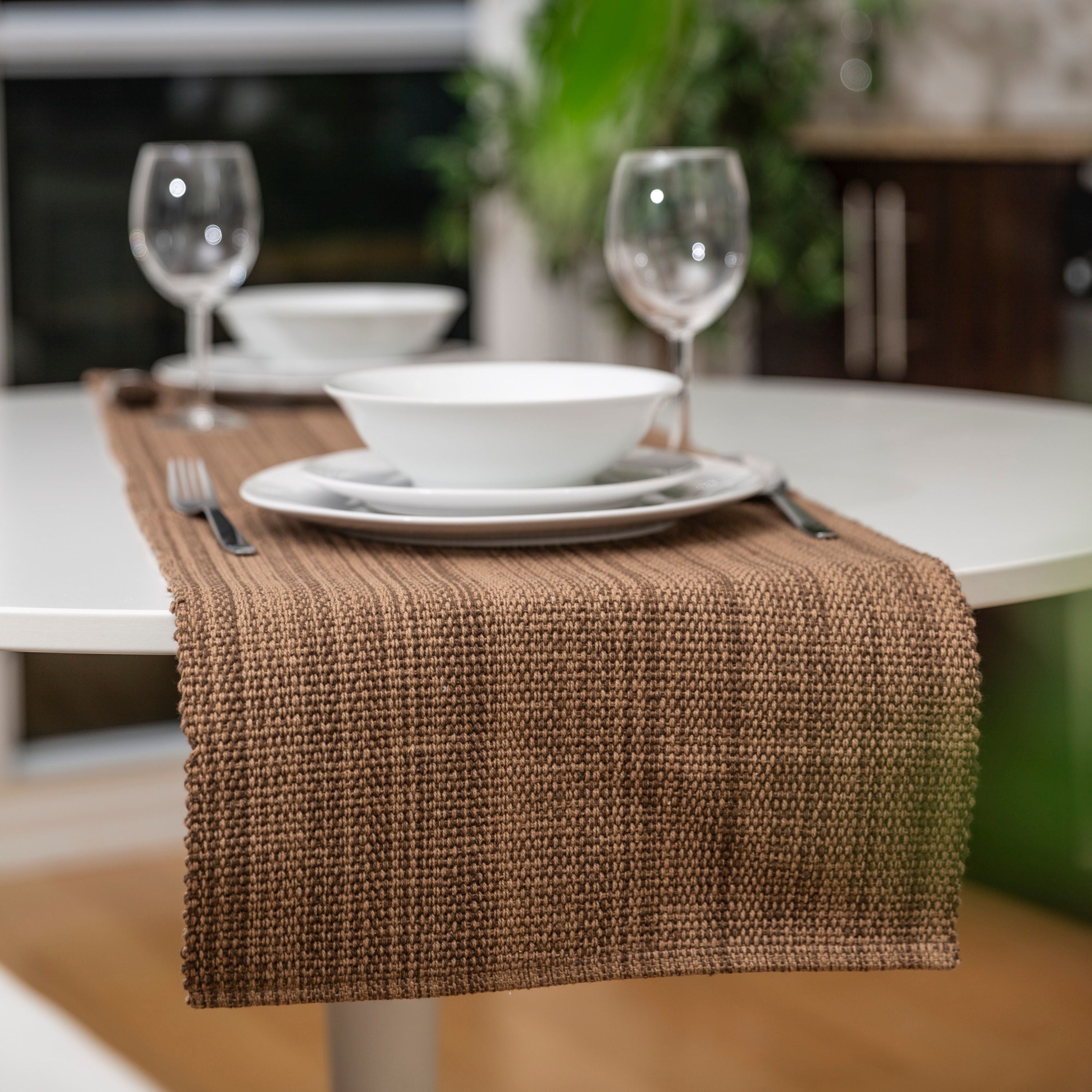 Casual Classic Cotton Runner