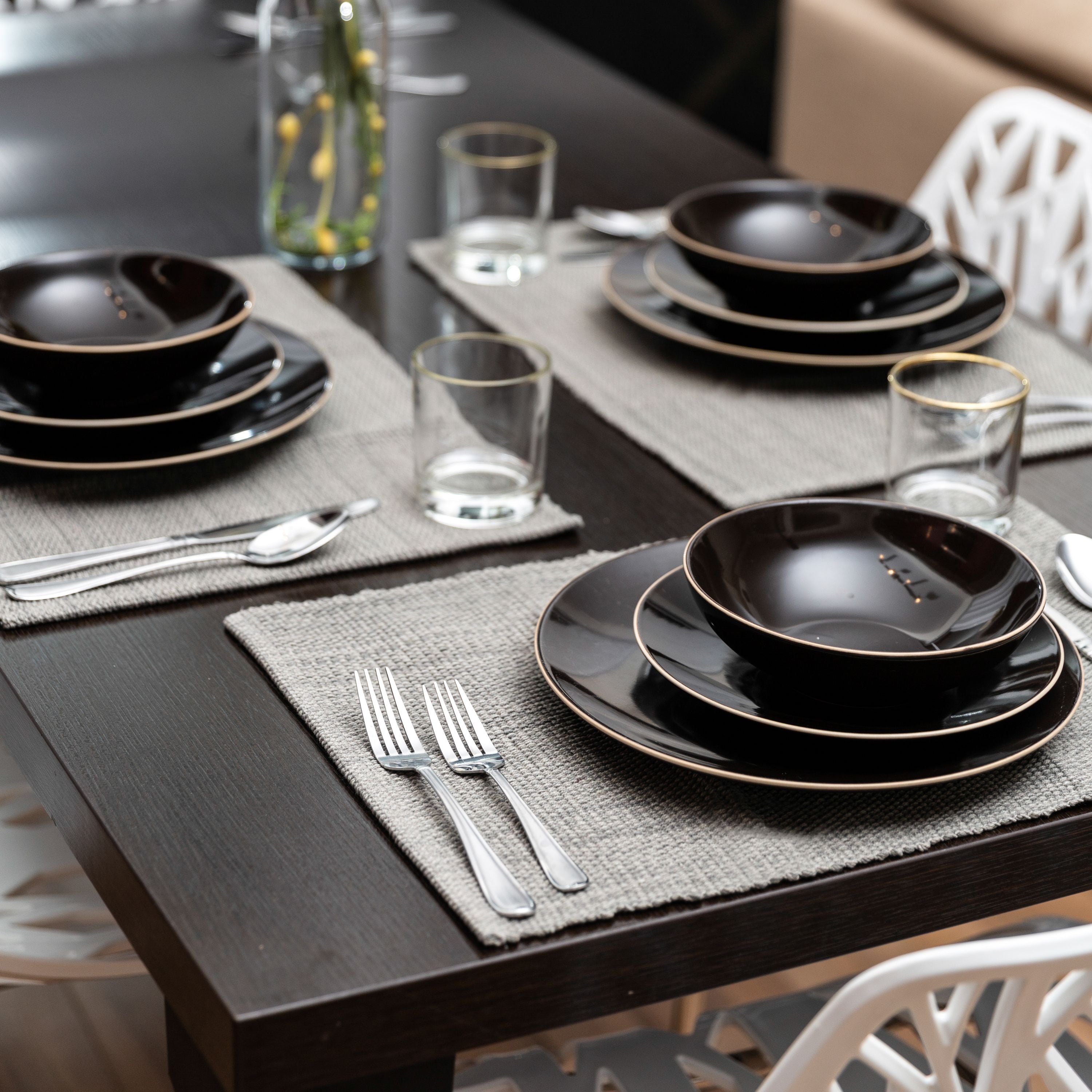 Casual Classic Cotton Placemats - Set of 4/set of 6