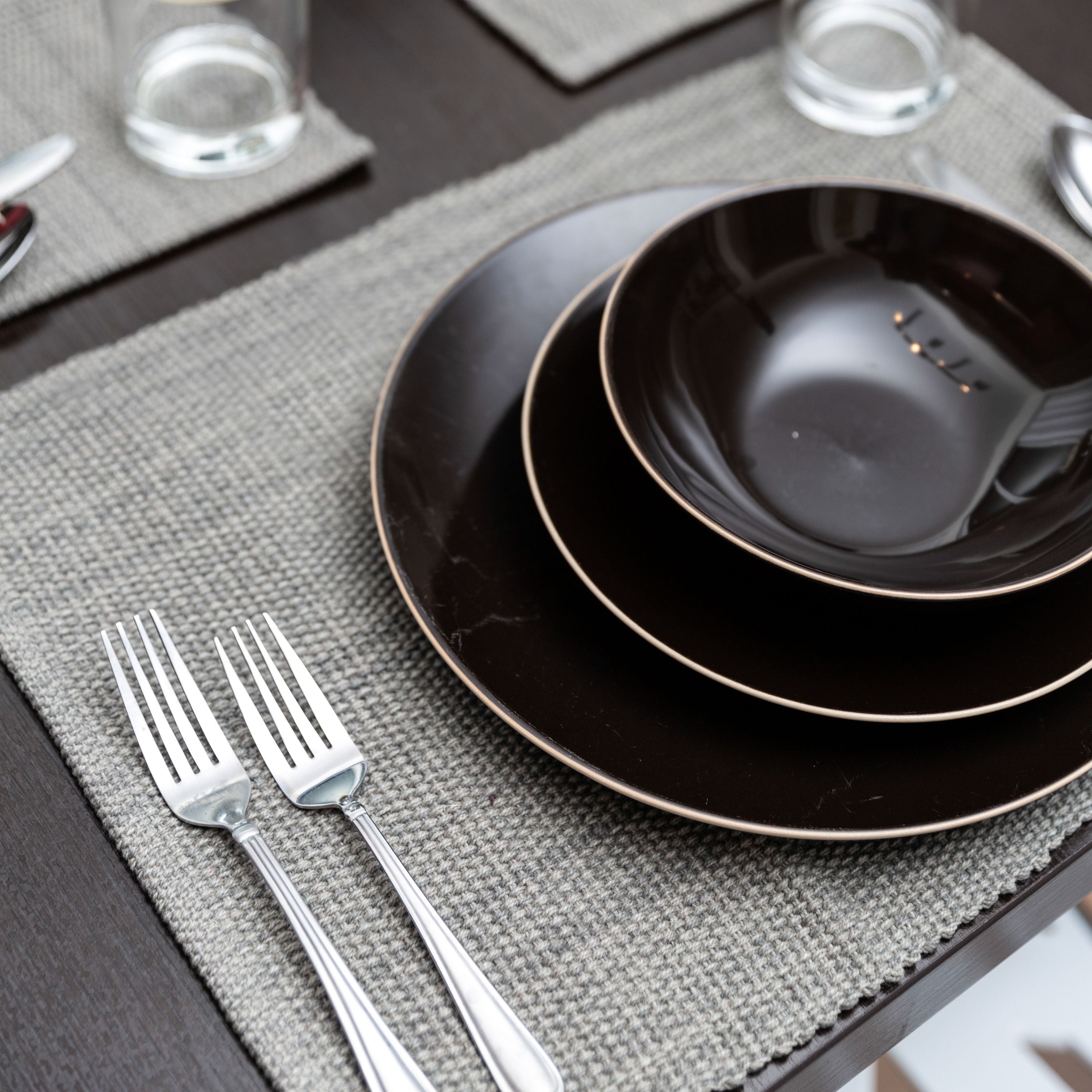 Casual Classic Cotton Placemats - Set of 4/set of 6