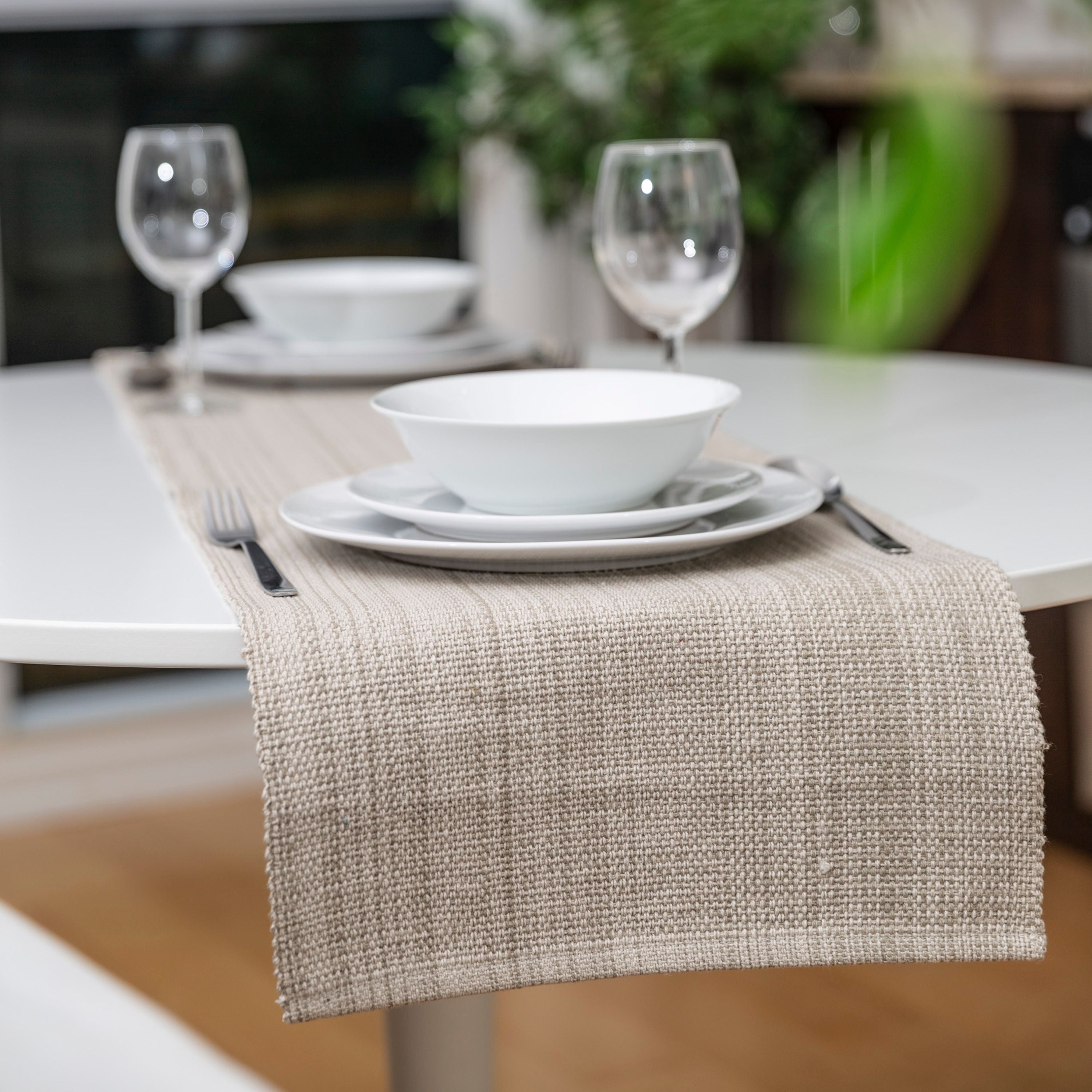 Casual Classic Cotton Runner