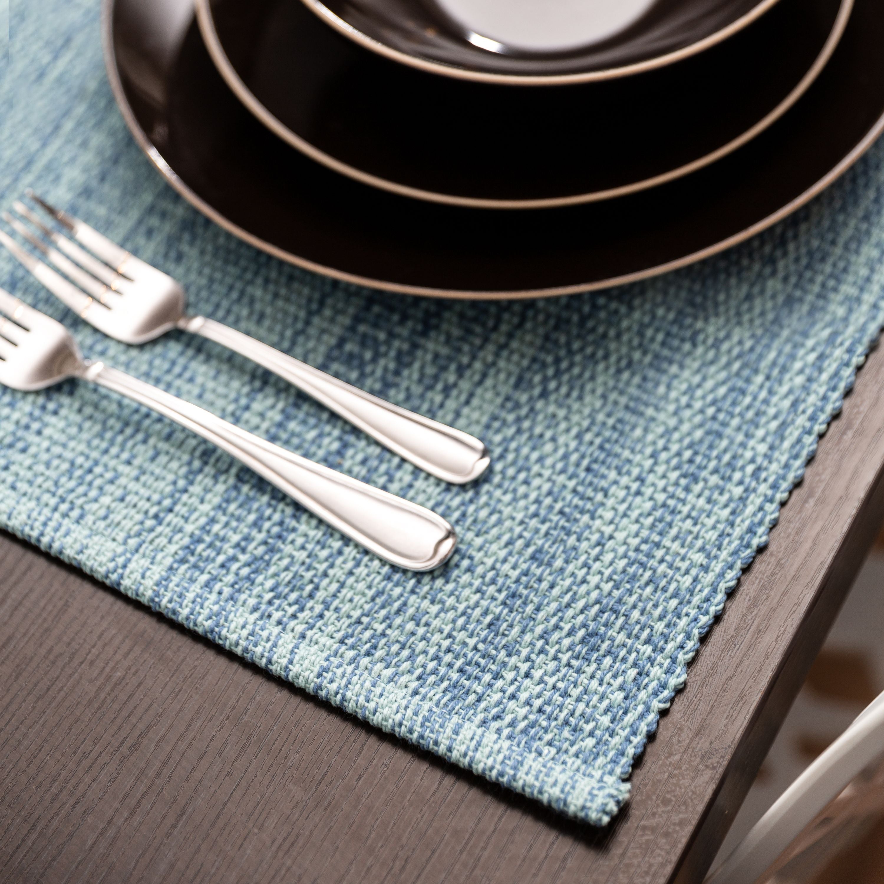 Casual Classic Cotton Placemats - Set of 4/set of 6