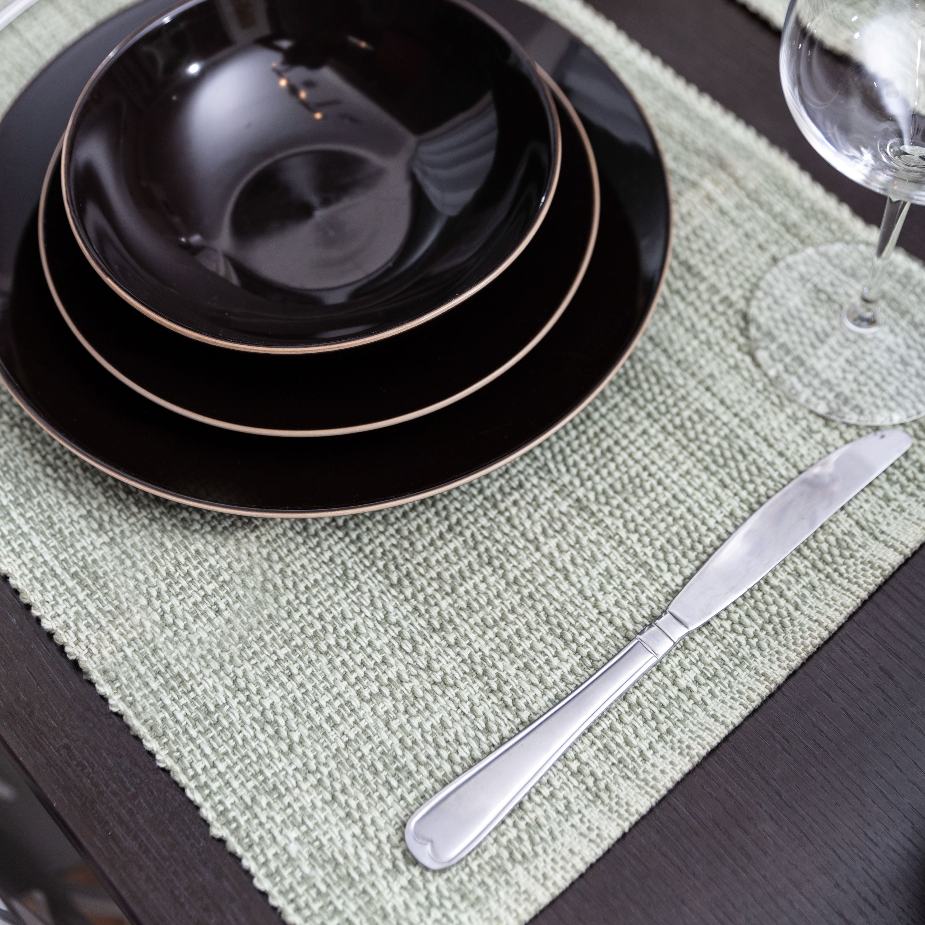 Casual Classic Cotton Placemats - Set of 4/set of 6