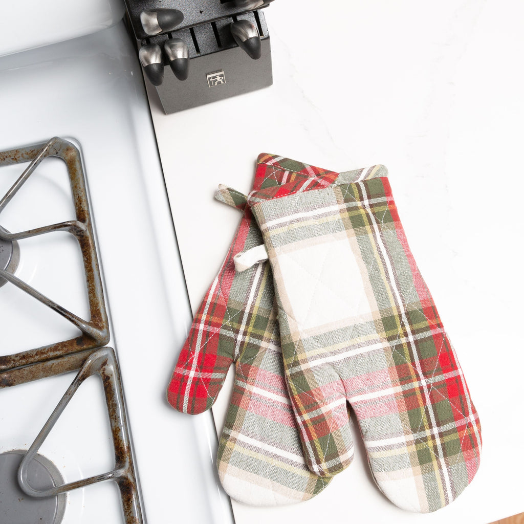 Celebration Plaid Oven Mittens